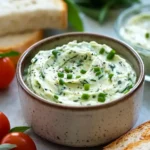Bärlauchaufstrich – Einfaches Rezept mit Frischkäse & Quark First Image First Image