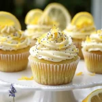 Zitronen Mohn Cupcakes – Bestes frisches Rezept First Image First Image