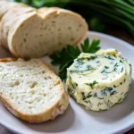 Kräuterbutter selber machen – Schnell und einfach für jeden Anlass First Image First Image