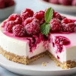 No Bake Himbeer Cheesecake mit Schmand und weißer Schokolade – Einfach und Lecker First Image First Image
